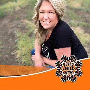 Meet your Posher, Becky